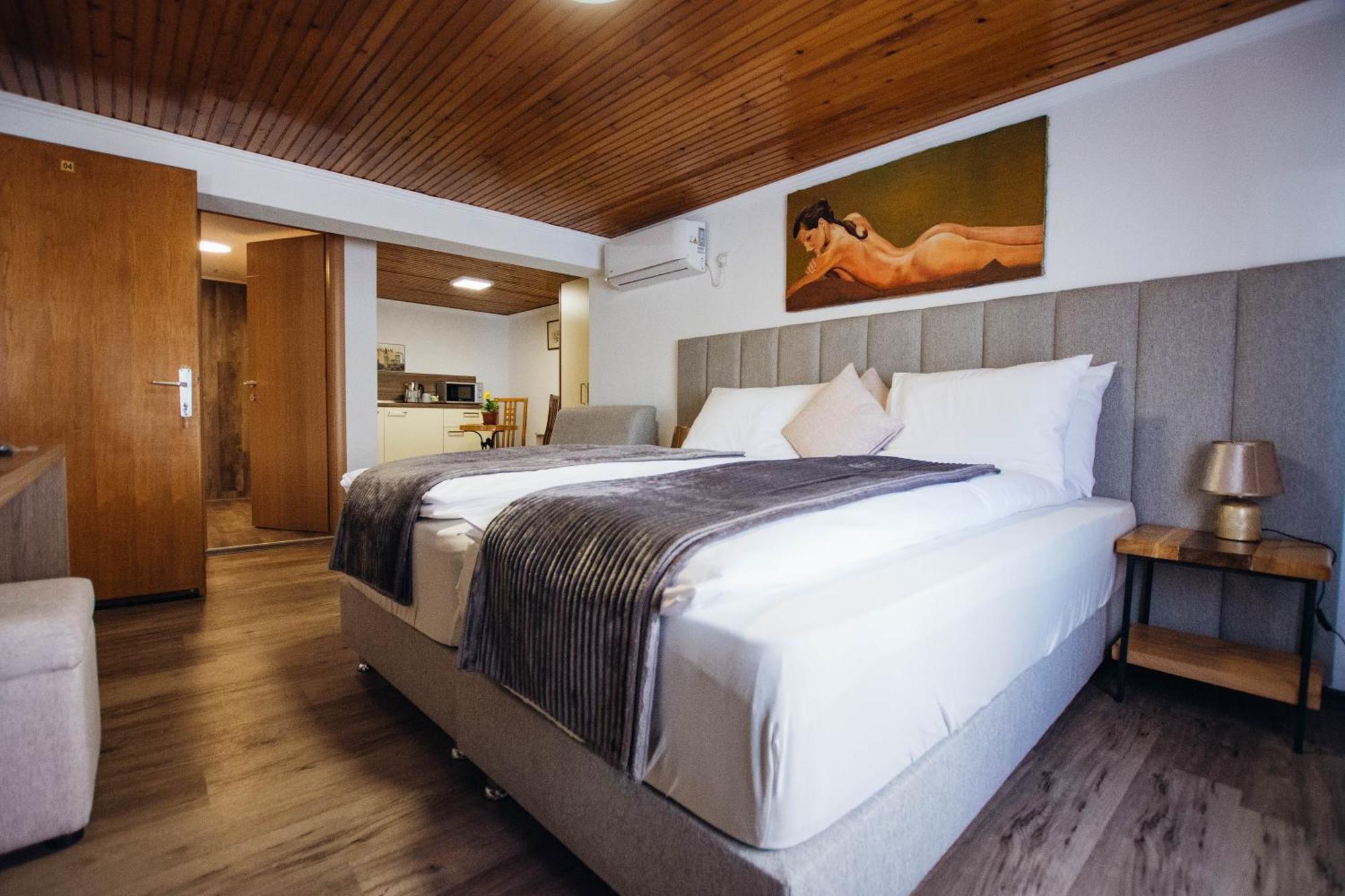 Urban Studio Apartments Ustrumca Dış mekan fotoğraf